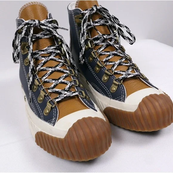 All Star Converse Mountain Club Leather Hi Top Shoes Men's 4.5 Womens 6.5 Taylor